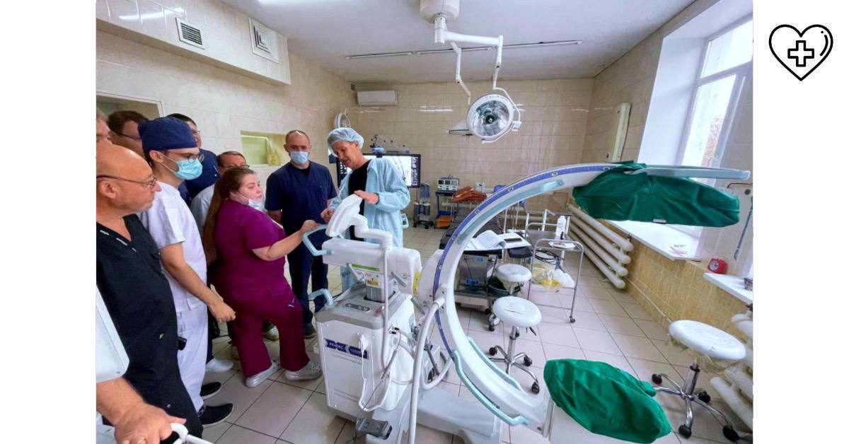 Цифровую рентгеновскую систему «С-дуга» ввели в эксплуатацию в операционном блоке клинической больницы № 39 Цифровую рентгеновскую систему «С-дуга» ввели в эксплуатацию в операционном блоке клинической больницы № 39