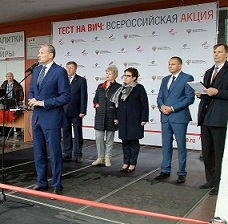 Показатель пораженности ВИЧ-инфекцией в Нижегородской области ниже среднероссийского показателя на 21,4% Показатель пораженности ВИЧ-инфекцией в Нижегородской области ниже среднероссийского показателя на 21,4%