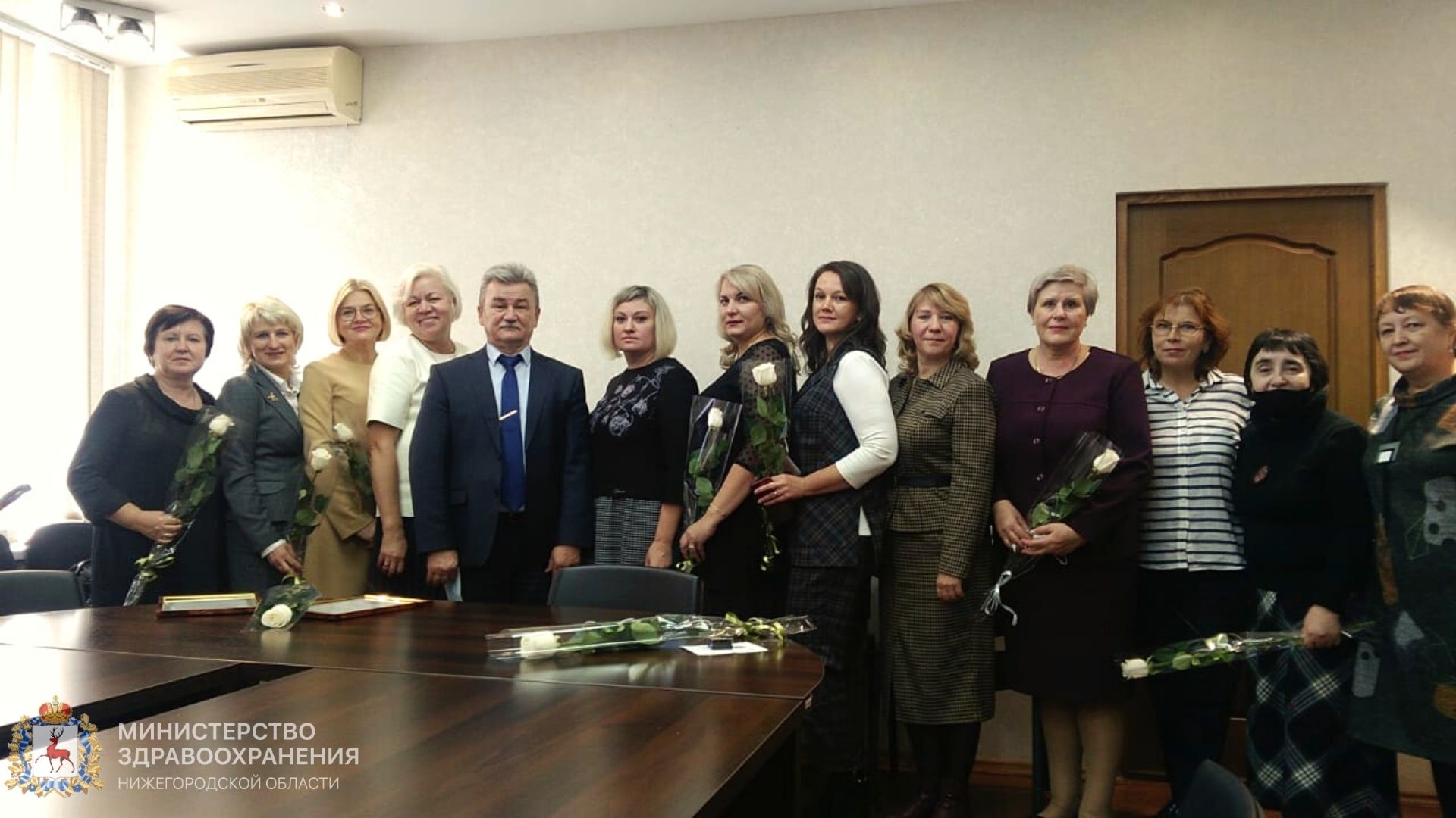 14 педагогов медицинских образовательных организаций получили награды к Дню учителя 14 педагогов медицинских образовательных организаций получили награды к Дню учителя