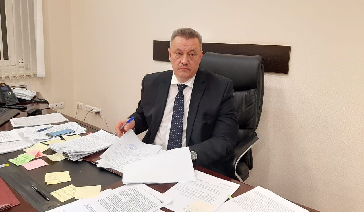 «Ничем не измерить ваше огромное трудолюбие, душевную щедрость и любящее сердце», - Александр Смирнов «Ничем не измерить ваше огромное трудолюбие, душевную щедрость и любящее сердце», - Александр Смирнов
