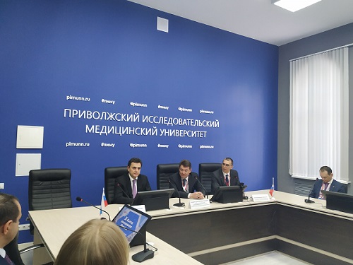 Пресс-конференция организаторов X сьезда онкологов России прошла 17 апреля в ПИМУ Пресс-конференция организаторов X сьезда онкологов России прошла 17 апреля в ПИМУ