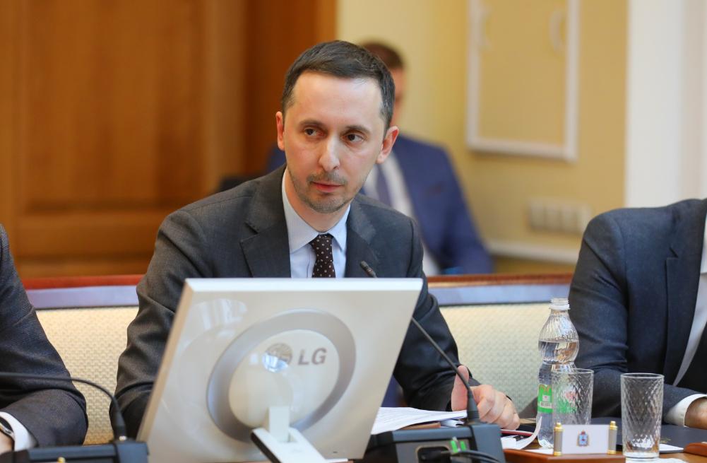 Давид Мелик-Гусейнов: «Считаю правильным следовать примеру столицы, чтобы защитить тех, для кого вирус представляет наибольшую угрозу» Давид Мелик-Гусейнов: «Считаю правильным следовать примеру столицы, чтобы защитить тех, для кого вирус представляет наибольшую угрозу»