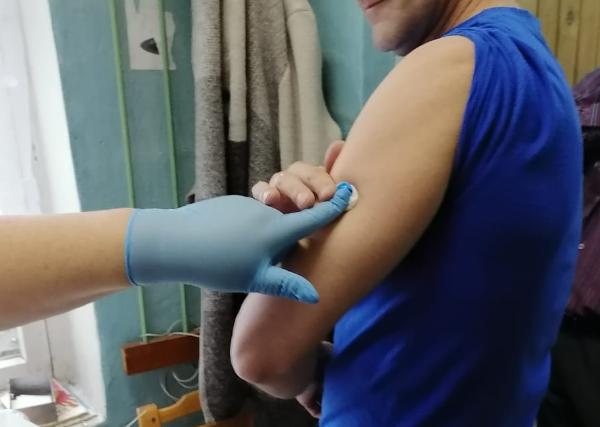 Более 300 тысяч нижегородцев уже вакцинировались от гриппа Более 300 тысяч нижегородцев уже вакцинировались от гриппа