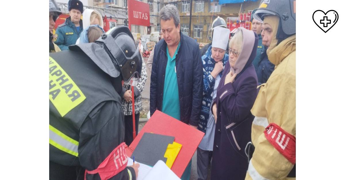 В муниципальном округе Урень прошли совместные учения службы медицины катастроф и других экстренных служб В муниципальном округе Урень прошли совместные учения службы медицины катастроф и других экстренных служб