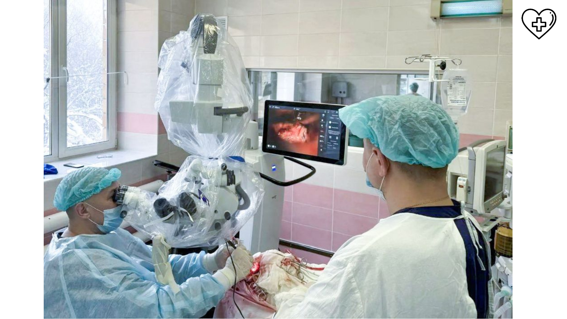 Нейрохирурги Областной клинической больницы имени Н.А. Семашко смогут выполнять сложнейшие операции с помощью нового микроскопа